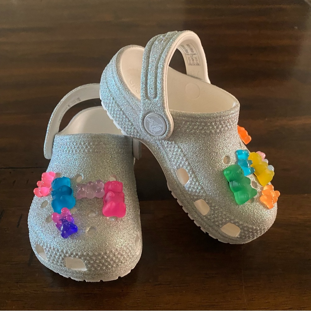 CROCS  Silver Glitter Clogs with Colorful Gummy Bear Charms